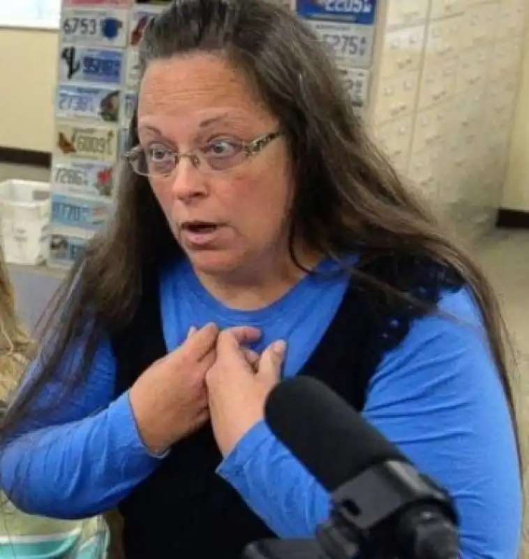 KIM DAVIS 