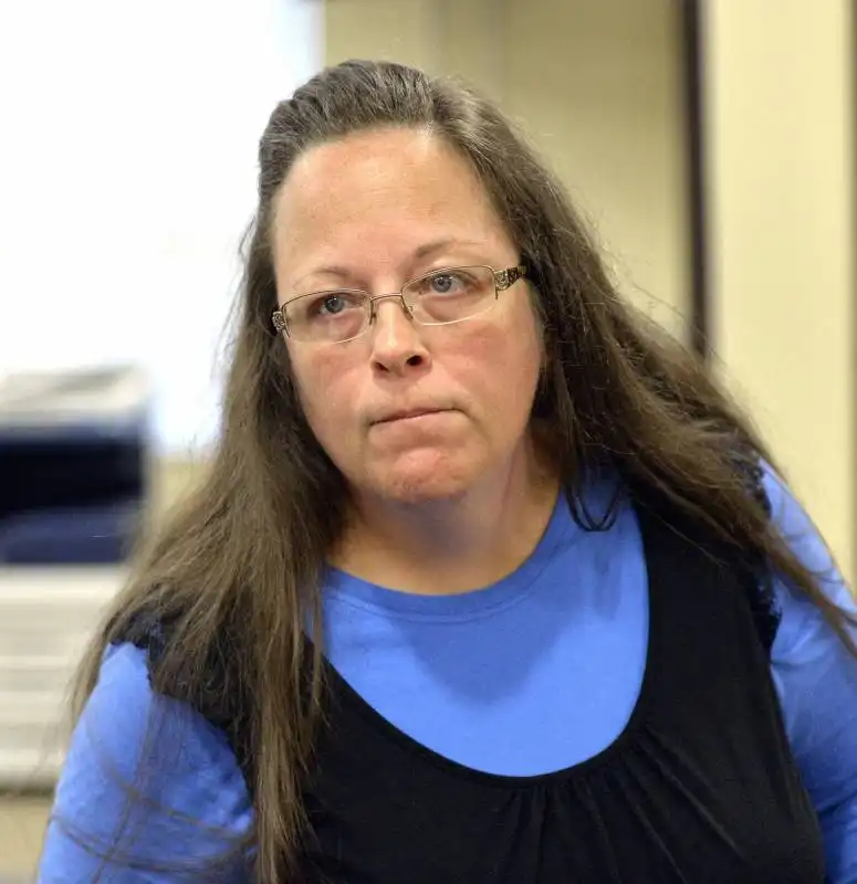 KIM DAVIS 