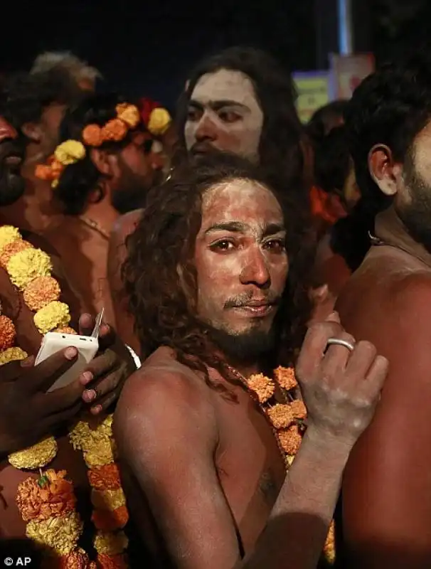 kumbh mela 2015   fiume godavari  14