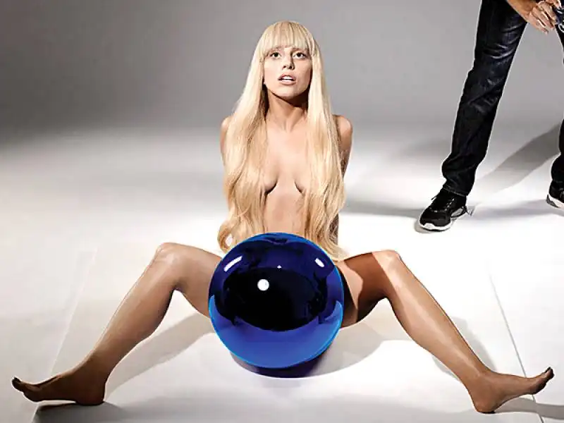 lady gaga poses naked with a blue ball for jeff koons lb