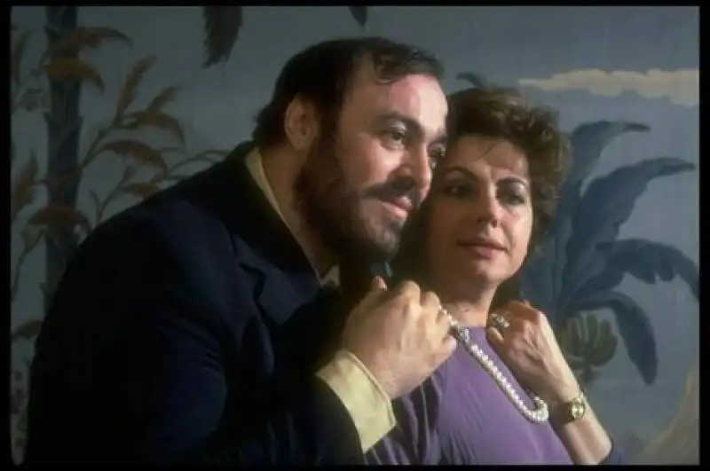 luciano pavarotti adua veroni