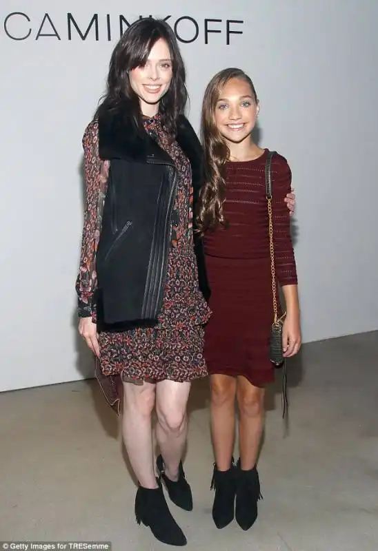 maddie ziegler con coco rocha