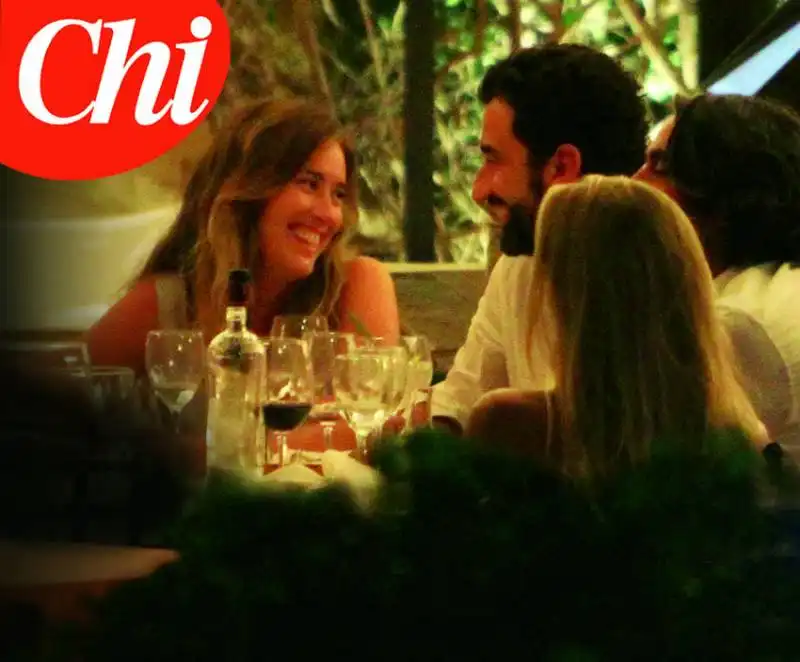 maria elena boschi e enrico a formentera foto chi