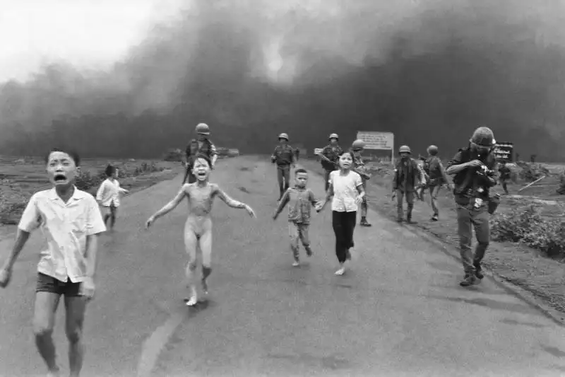 napalm girl