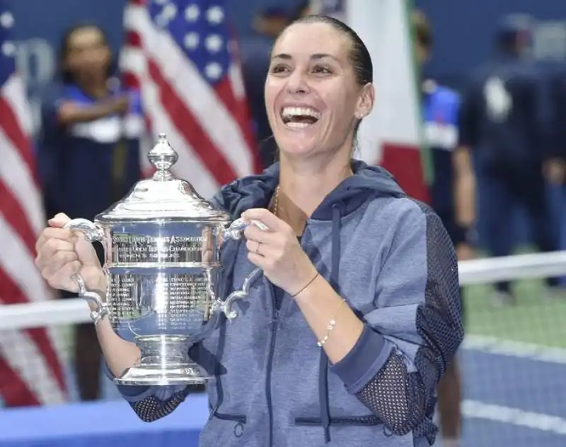 pennetta trionfa agli us open, battuta vinci in due set 5dd