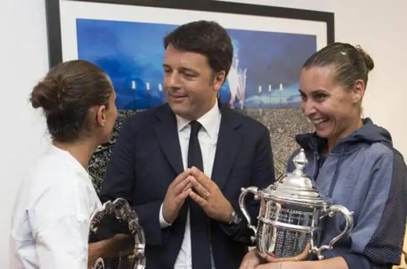 RENZI VINCI PENNETTA