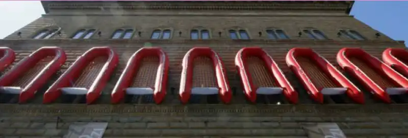 AI WEIWEI PALAZZO STROZZI