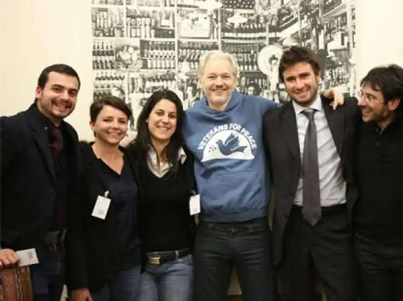 ASSANGE DI BATTISTA