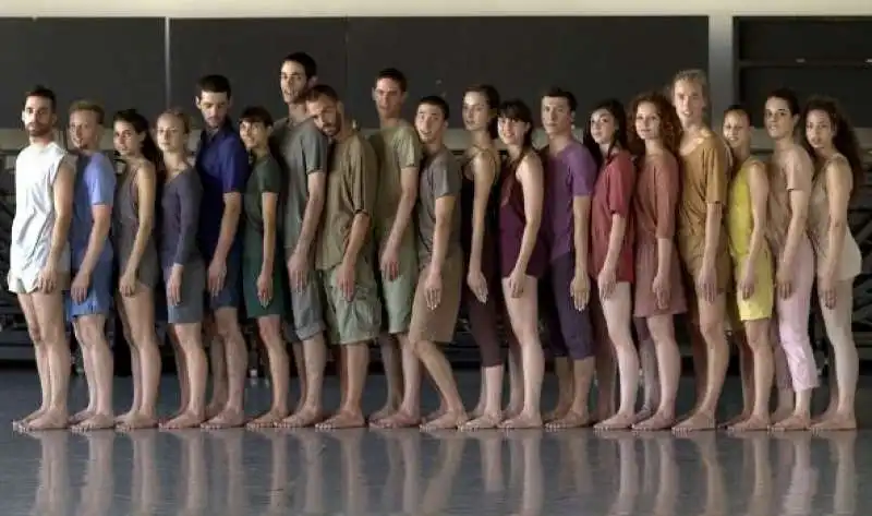 BATSHEVA DANCE COMPANY 3