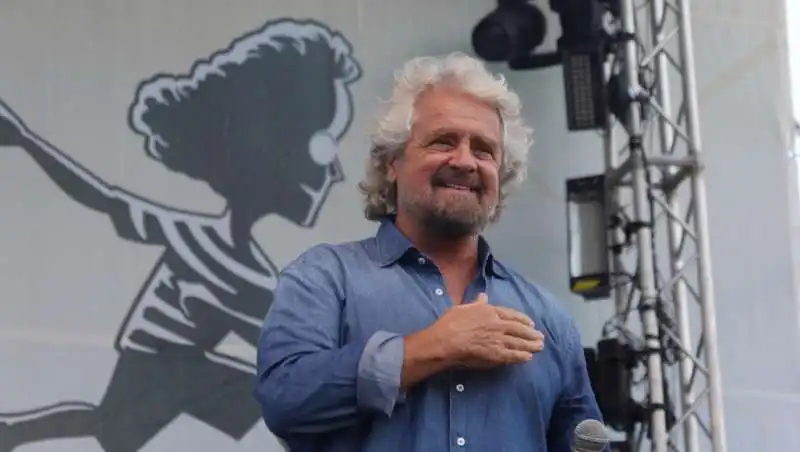 beppe grillo palermo  3