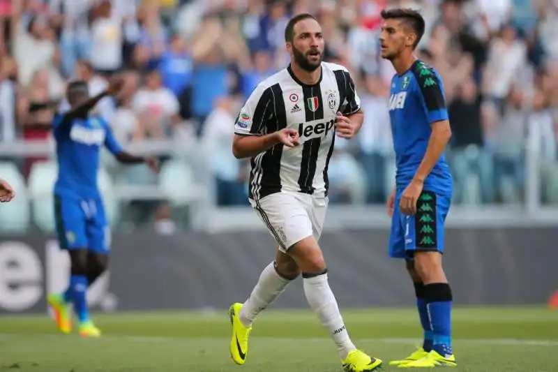 higuain 8