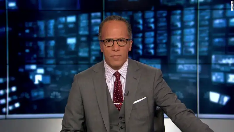 LESTER HOLT