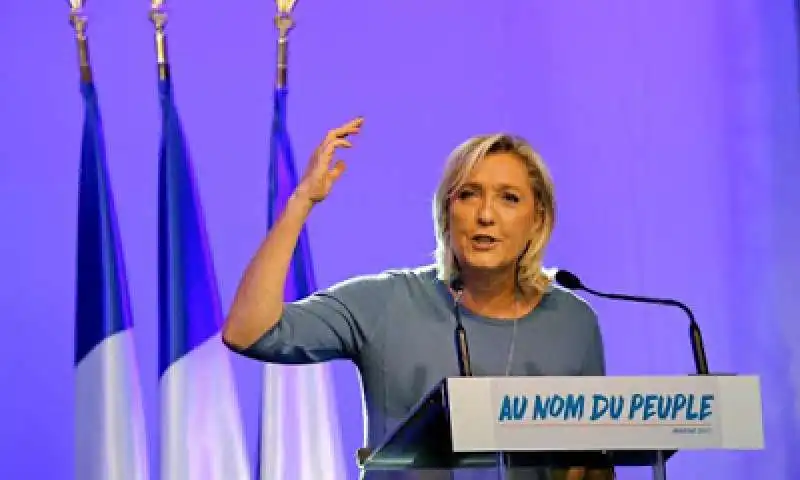 MARINE LE PEN 3