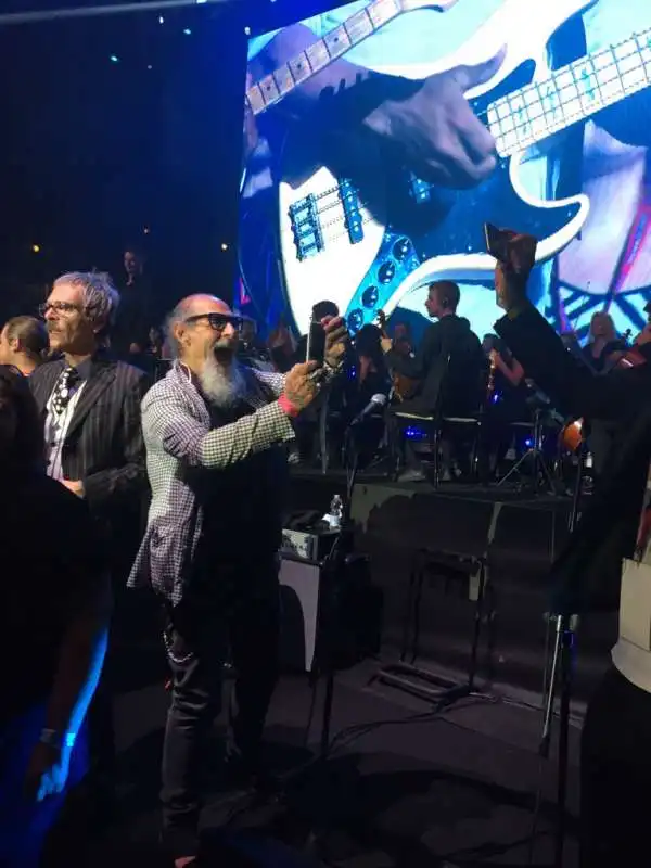 DAGO SUL PALCO CON NILE RODGERS 3