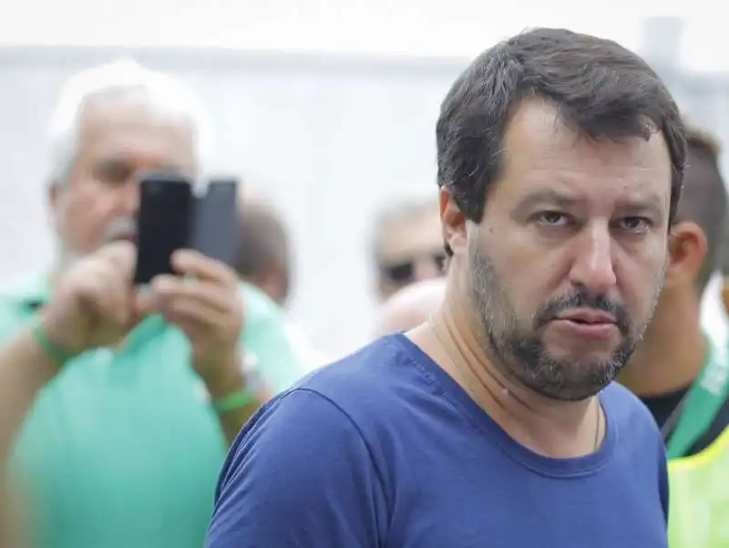 SALVINI A PONTIDA 4