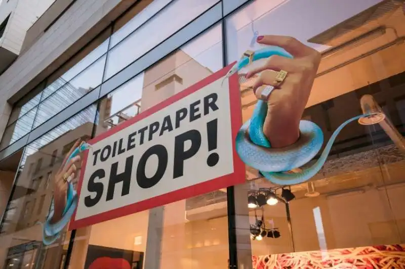 toiletpaper shop 19  