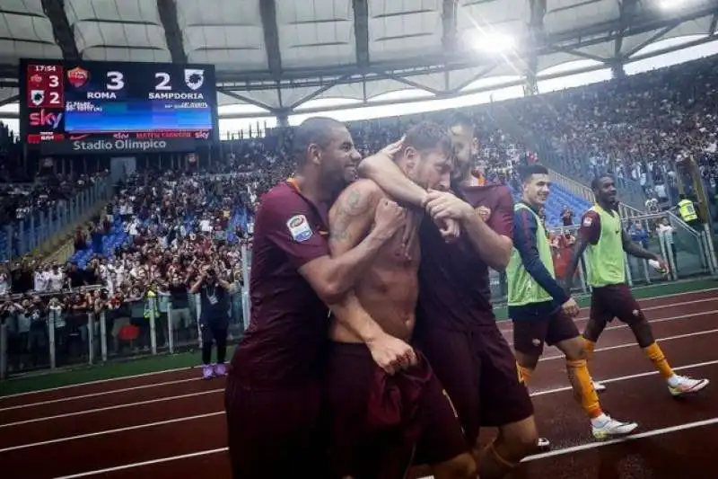 TOTTI ROMA SAMPDORIA 7