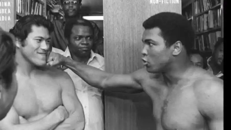 ANTONIO INOKI E MUHAMMED ALI