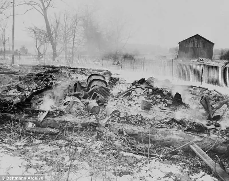 casa gein fu incendiata