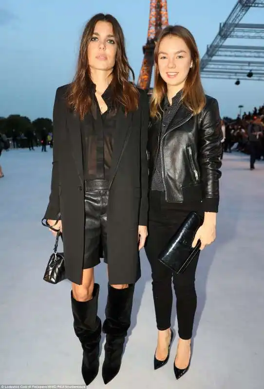 charlotte casiraghi con alexandra a parigi