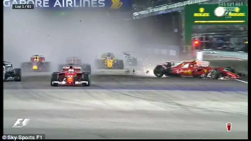 ferrari crash 1