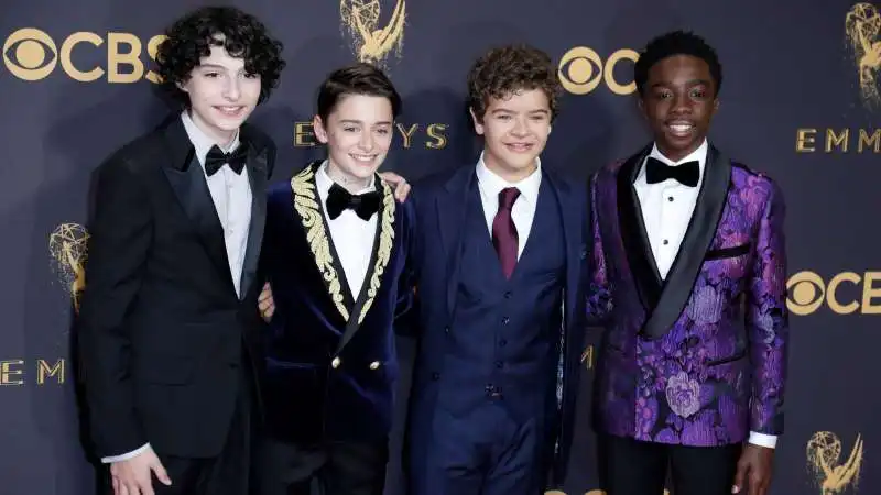 il cast di stranger things agli emmy