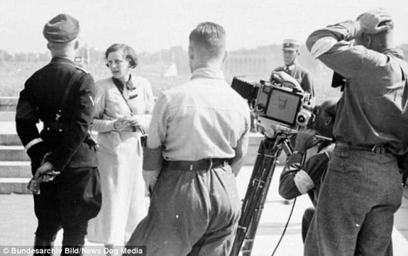 leni riefenstahl sul set