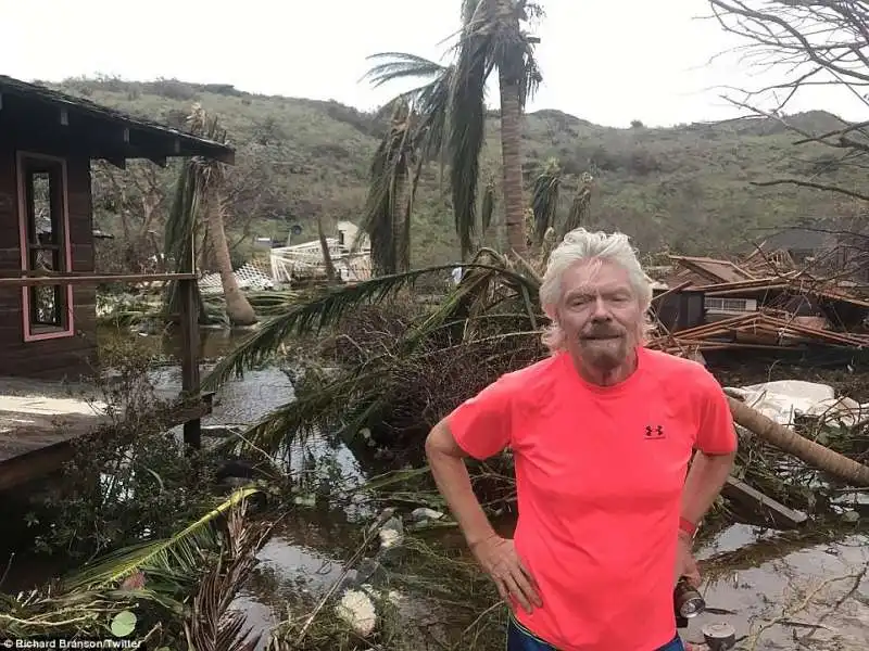 necker island di richard branson distrutta dall uragano irma  13