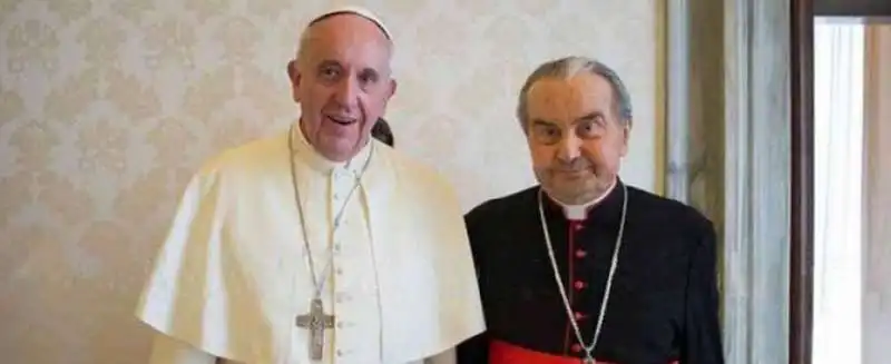 PAPA FRANCESCO E IL CARDINALE CAFFARRA