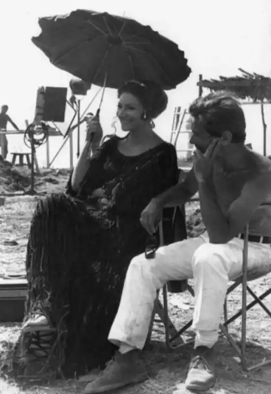 pasolini con la callas sul set di medea