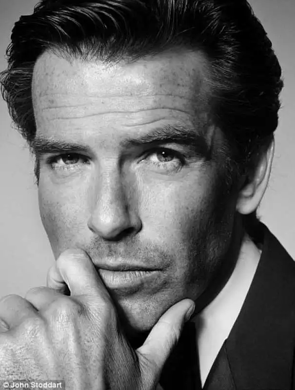 pierce brosnan per stoddart