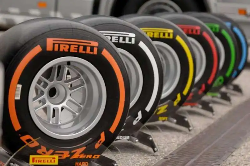 PIRELLI PNEUMATICI