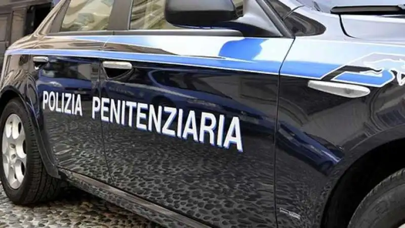 POLIZIA PENITENZIARIA