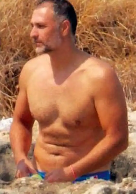 RAOUL BOVA