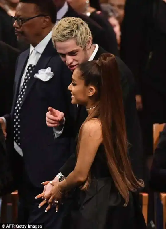 ariana grande e il fidanzato pete davidson