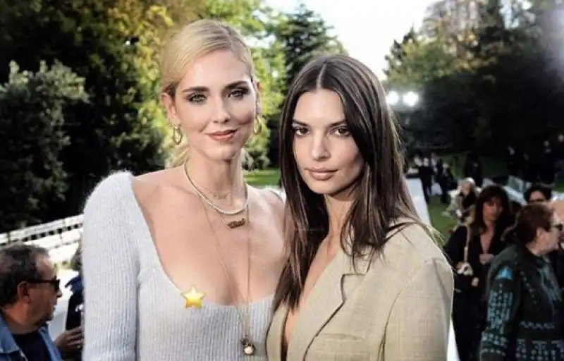 chiara ferragni e emily ratajkowski  1