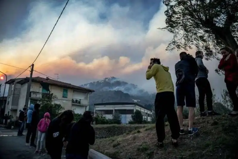 incendio monte serra 36