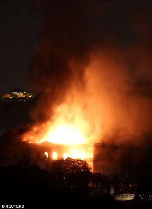 incendio museo nazionale rio de janeiro 10