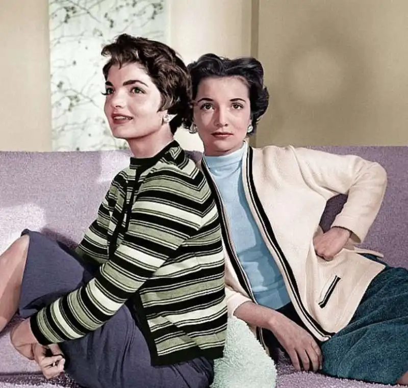 jackie kennedy e caroline 'lee' radziwill 1