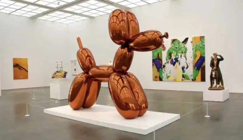 JEFF KOONS BALLOON DOG