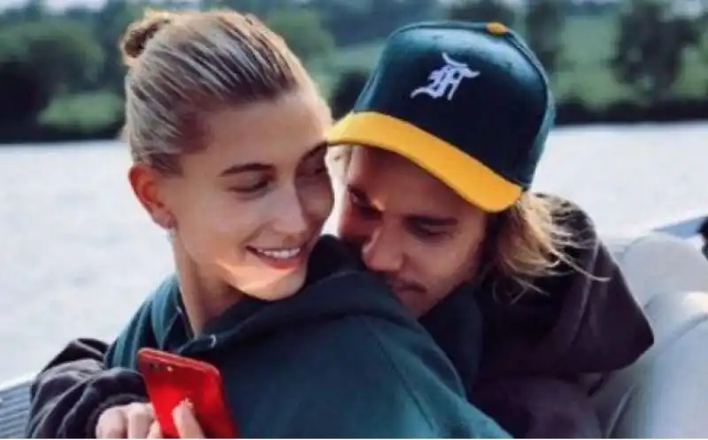 Justin Bieber e Hailey Baldwin 