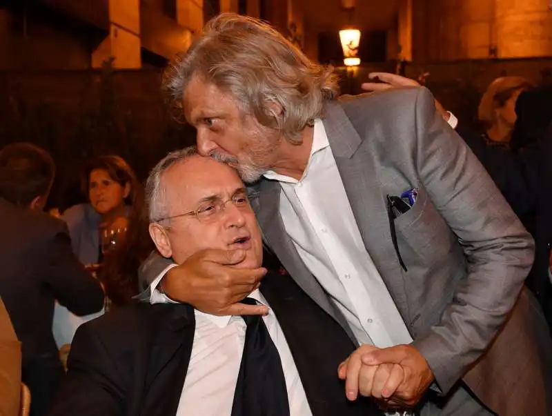 massimo ferrero saluta claudio lotito (3)