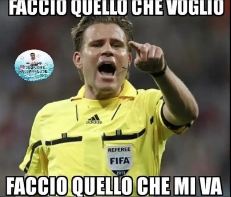 MEME ESPULSIONE RONALDO