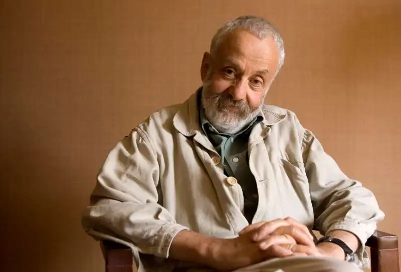 Mike Leigh  