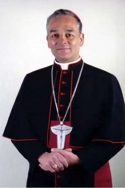 MONSIGNOR CARLOS EDUARDO PELLEGRIN BARRERA 