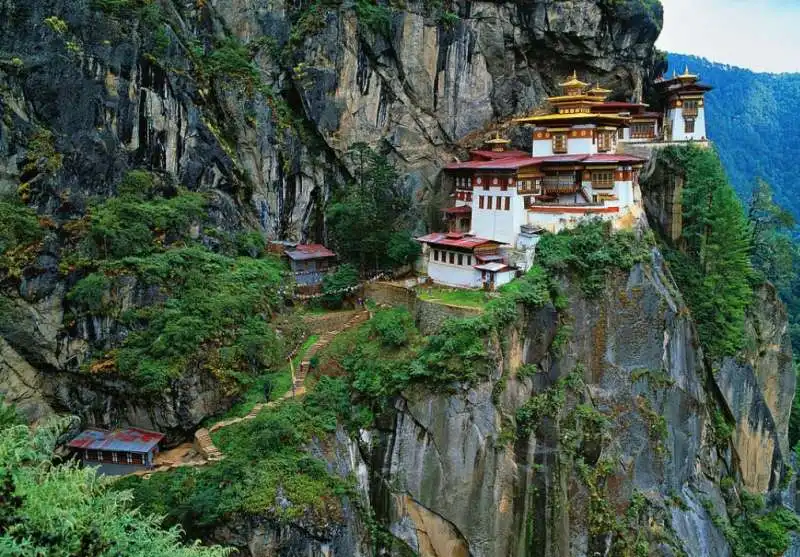 paro taktsang, buthan