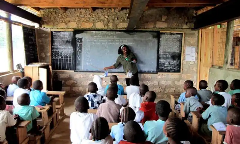 scuola in kenya 2