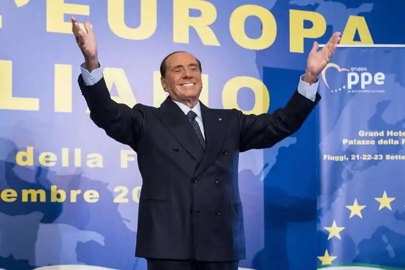 Silvio Berlusconi chiude la convention di Forza Italia