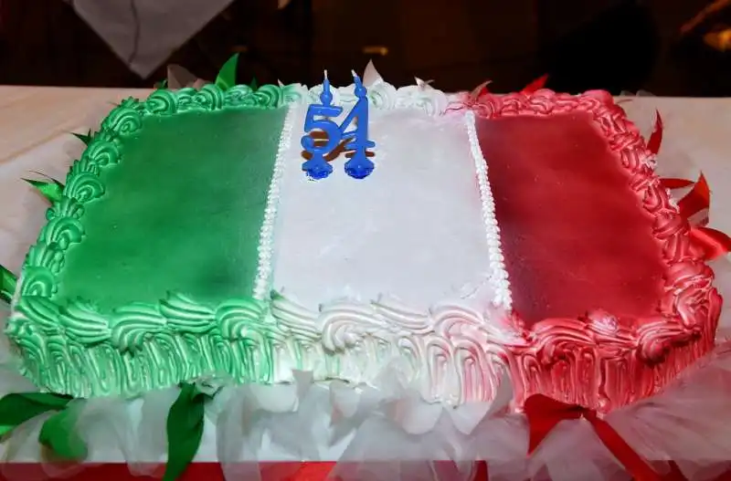 torta tricolore per andrea meschini