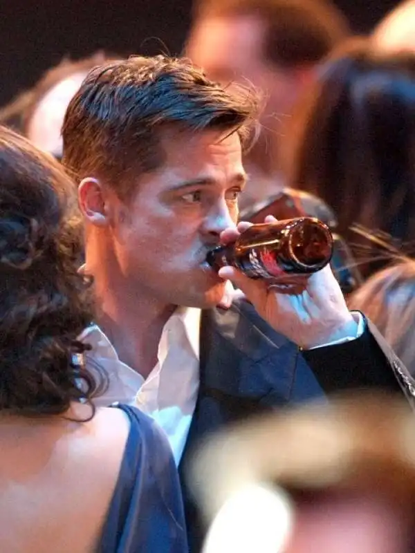 brad pitt beve  